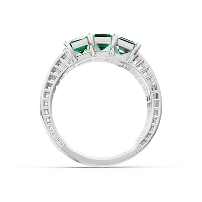 925 Sterling Silver Ring With Emerald Gemstone